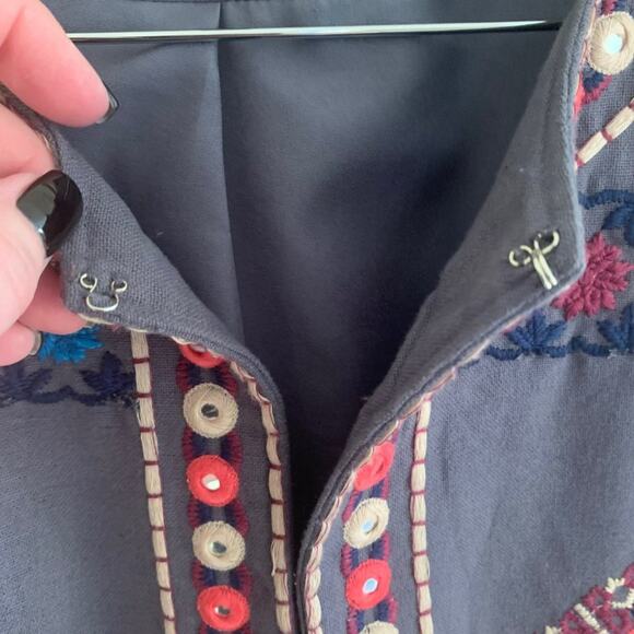 Indigo Moon Womens Sz L Hand Embordered Grey, Beige, Pink, Blue Jacket - Picture 9 of 11